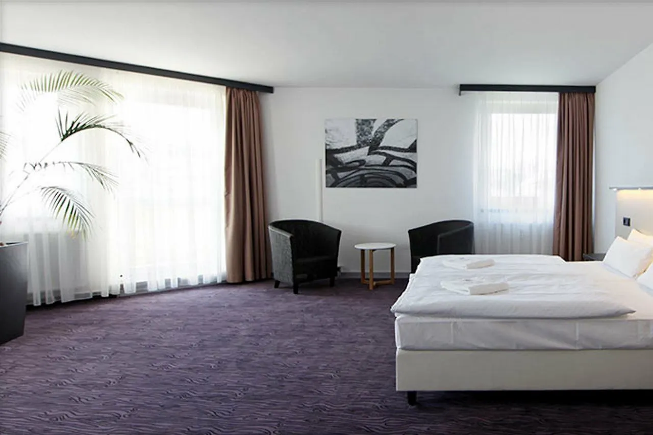 Dietrich-Bonhoeffer-Hotel Berlin Mitte 3*,