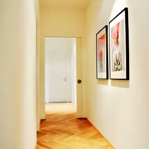 Apartment Bonusfeature