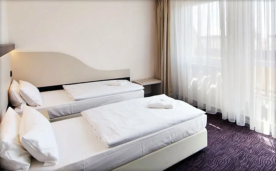 *** Hotel Dietrich-Bonhoeffer-Hotel Berlin Mitte Germany