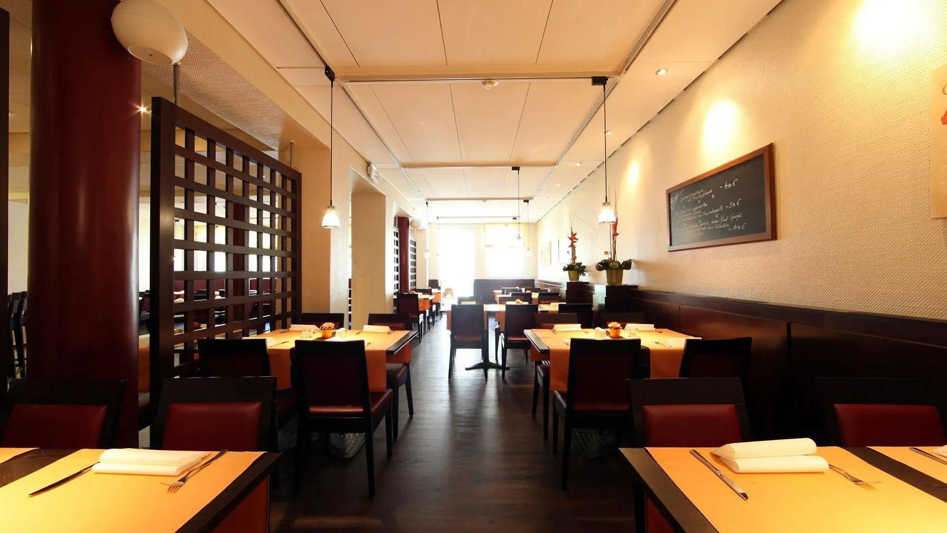 Dietrich-Bonhoeffer-Hotel Berlin Mitte 3*,