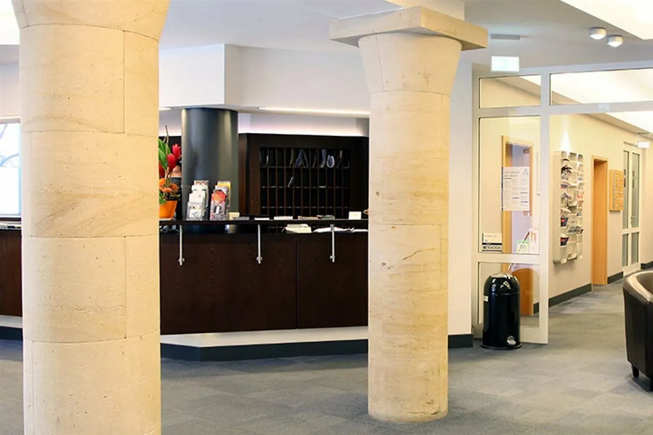 *** فندق Dietrich-Bonhoeffer-Hotel Berlin Mitte ألمانيا